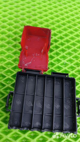 Блок предохранителей силовых geely GC6