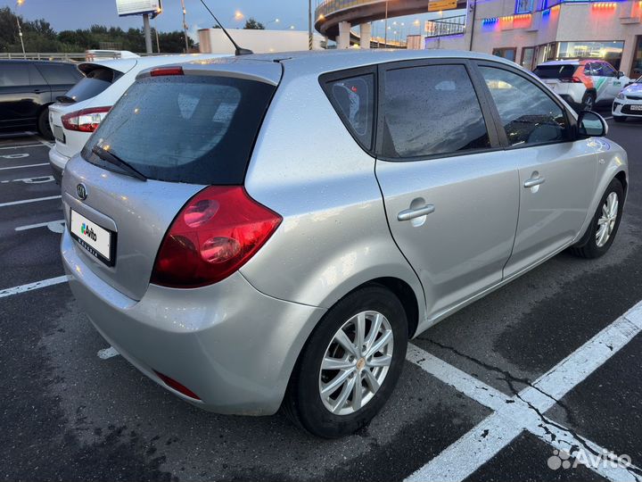 Kia Ceed 2.0 AT, 2007, 360 000 км