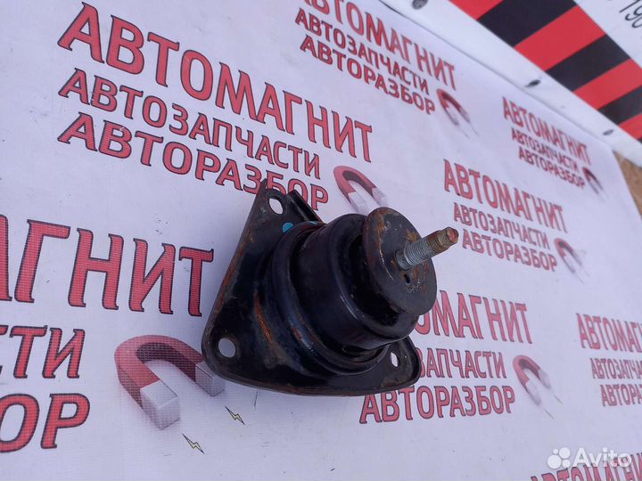 Подушка двигателя правая Хендай i30 07-12