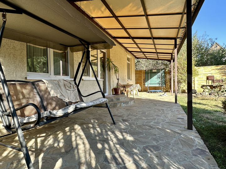 Дом 86,9 м² на участке 5,4 сот.