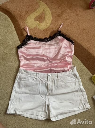 Белые шорты