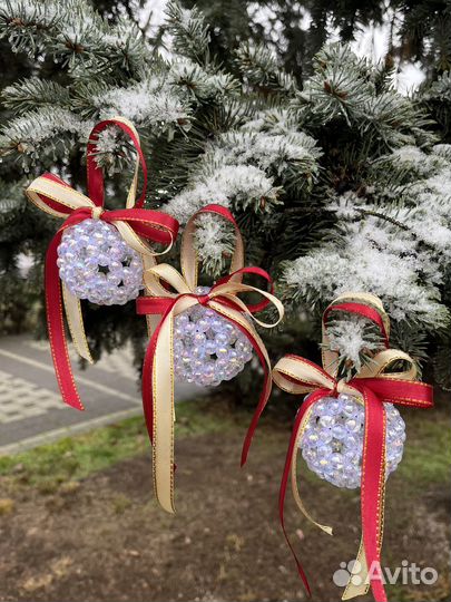 Елочные игрушки