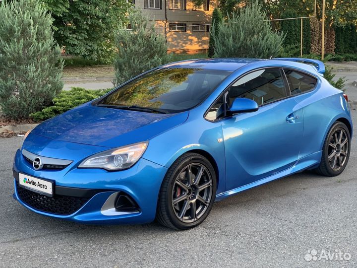 Opel Astra OPC 2.0 МТ, 2013, 80 000 км