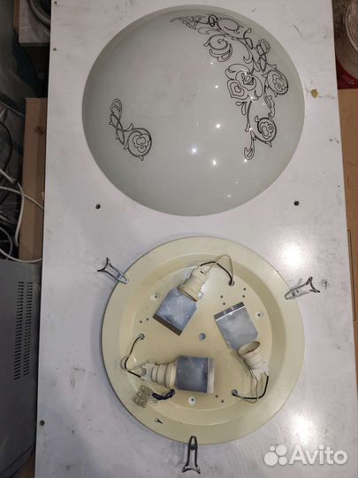 Светильник потолочный