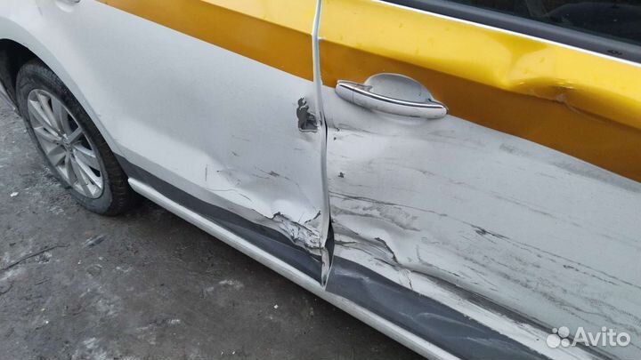 Дверь задняя правая volkswagen polo