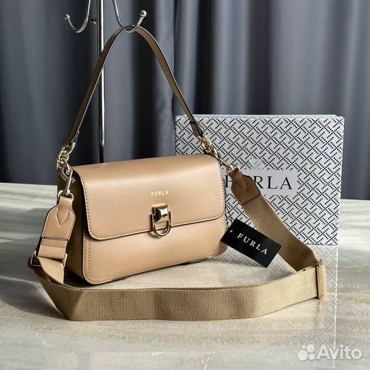Сумка Furla через плечо