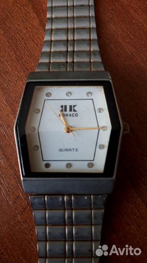 Часы разные