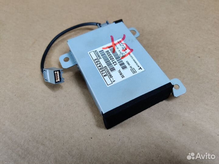 8750A203 блок юсб Митсубиси usb с проводом комплек