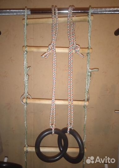 Веревочная лестница и кольца