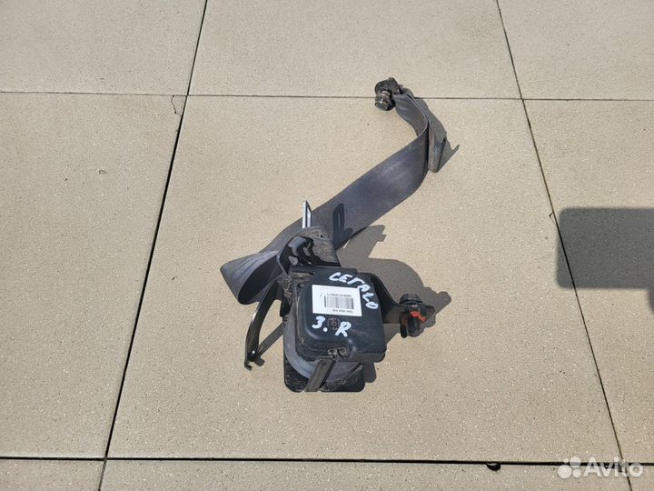 Ремень безопасности задний правый Kia Cerato 1