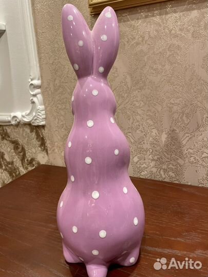 Фарфоровый заяц большой