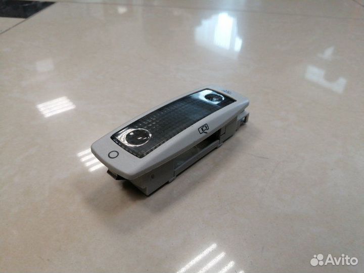 Плафон подсветки салона Volkswagen Golf MK4 BFQ