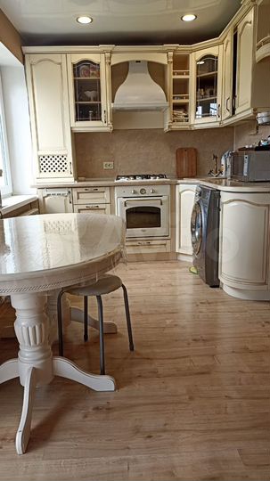 3-к. квартира, 56 м², 5/5 эт.