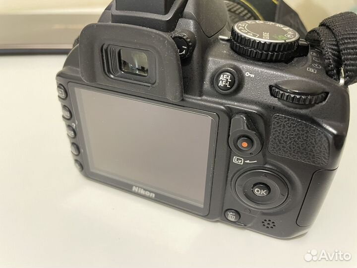 Зеркальный фотоаппарат nikon D3100