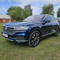 Volkswagen Touareg 3.0 AT, 2018, 155 227 км, с пробегом, цена 4 450 000 руб.