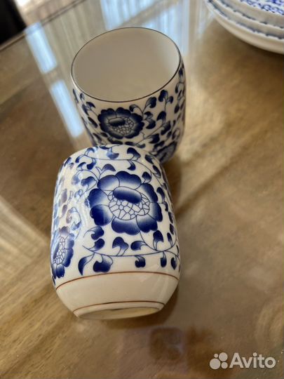 Тортница на ножке фарфор