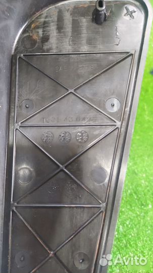 Подставка под ногу Mazda Millenia KF-ZE