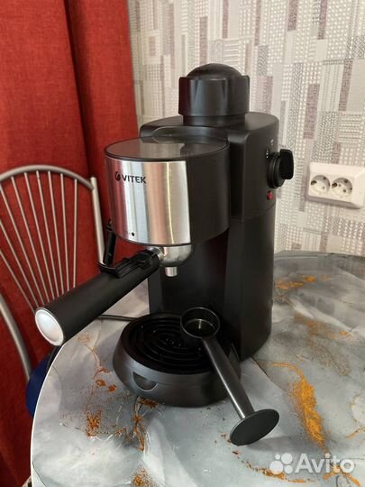 Кофемашина рожкового типа Vitek VT-1512