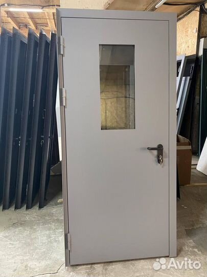 Противопожарные двери / тамбурные двери