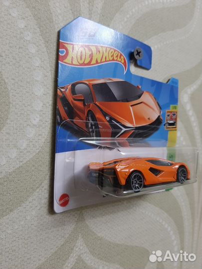 Hot wheels машинки