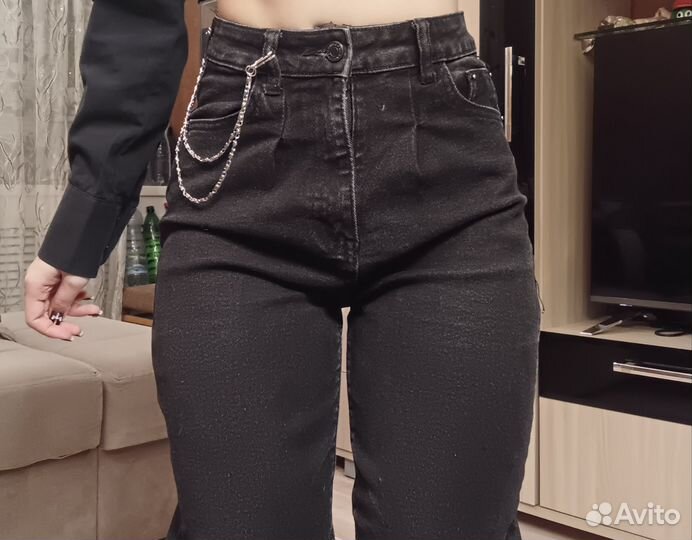 Джинсы, брюки, шорты (40-42)