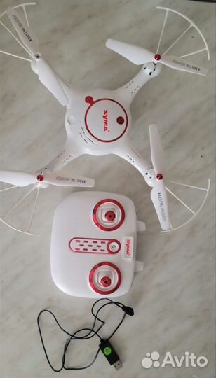 Квадрокоптер Syma X5UW-D