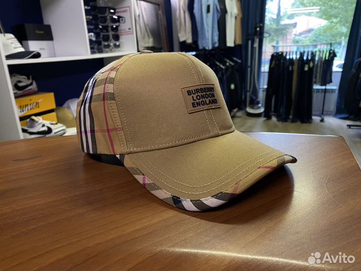 Бейсболка Burberry