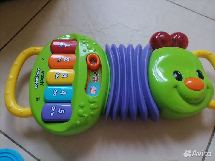 Музыкальные игрушки fisher price, simba, vtech