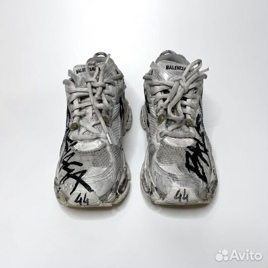 Balenciaga runner graffiti кроссовки оригинал