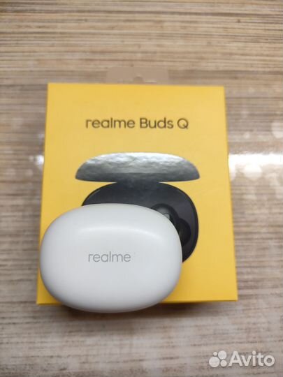Realme buds Q