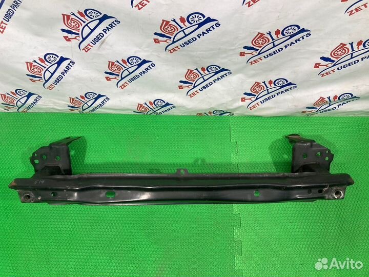 Усилитель бампера передний Volkswagen Touareg 7L6