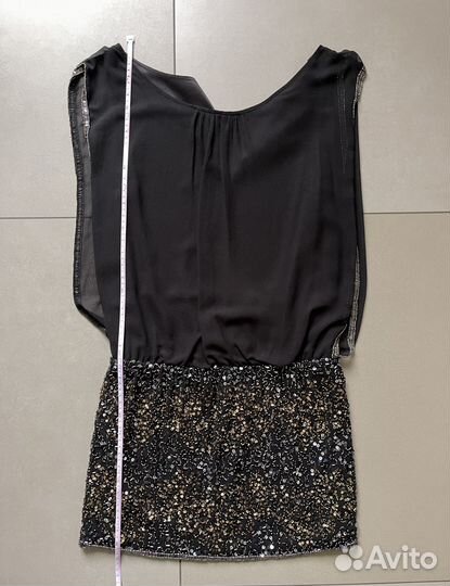 Платье вечернее с пайетками и бисером
