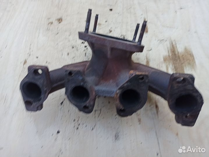 Коллектор выпускной Peugeot 206