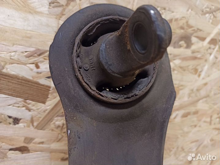 Рычаг задний правый Kia Ceed ED