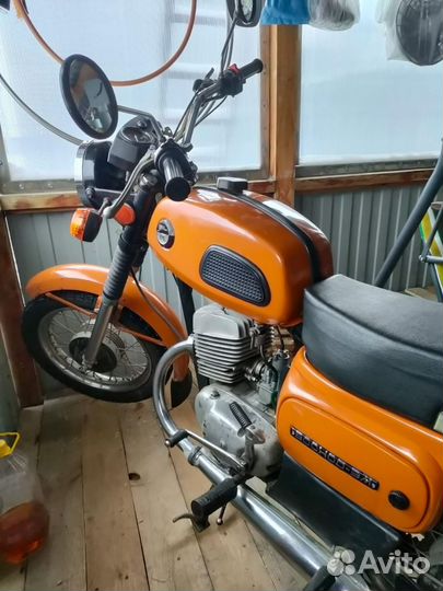 Мотоцикл восход