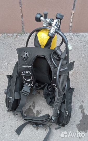 Акваланг mares (Марес, Италия)