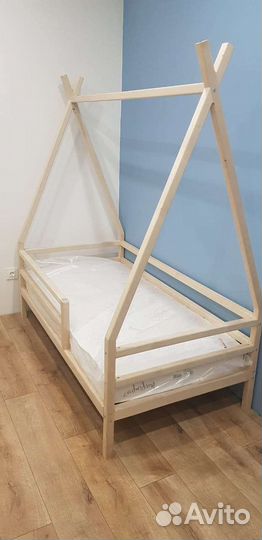 Детская кроватка вигвам