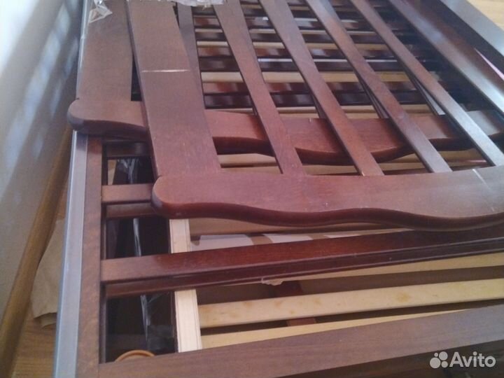 Детская кровать-качалка