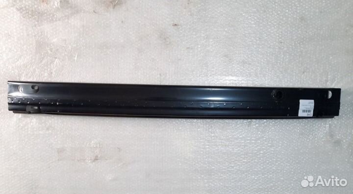 Усилитель бампера передний Toyota Camry V50-5