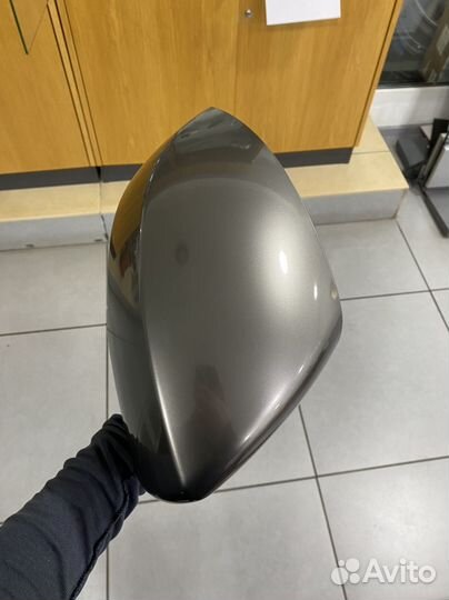 Jaguar XF Накладка зеркала R