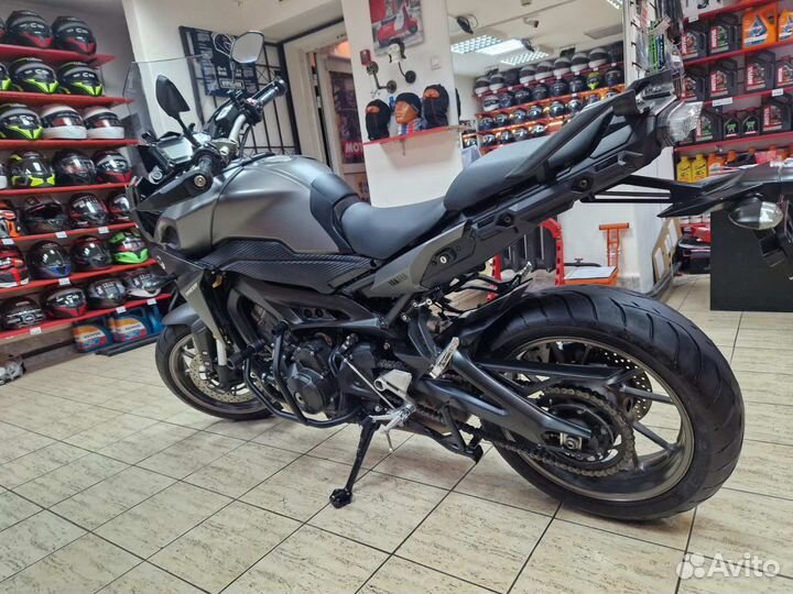 Yamaha MT-09 tracer