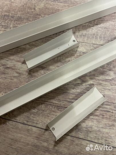 Кронштейн для полок металл белый 2шт