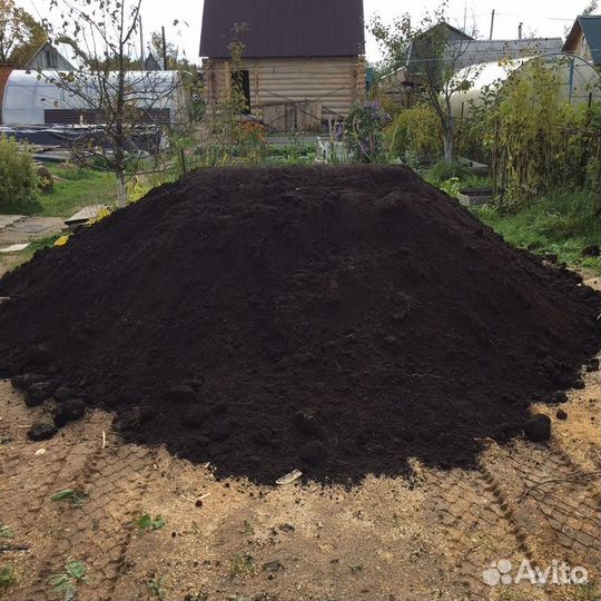 Торф приготовленный. Навоз. Земля. Грунт. Чернозем