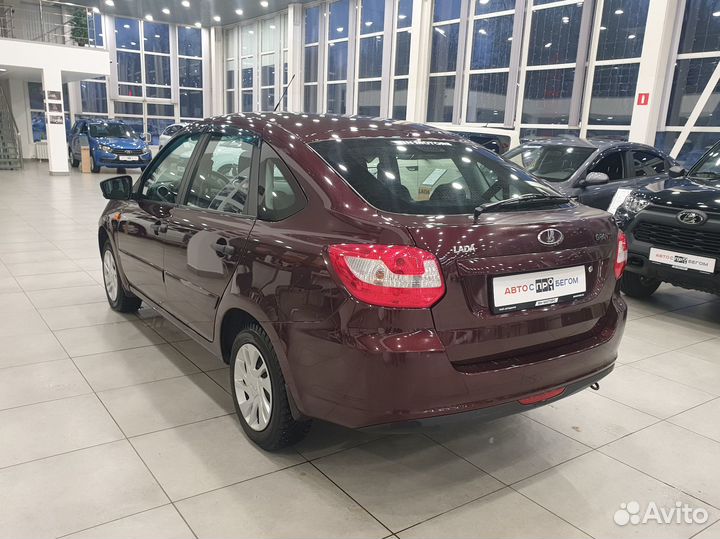 LADA Granta 1.6 МТ, 2015, 54 612 км