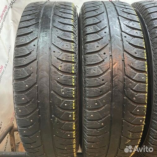 Bridgestone Ice Cruiser 7000 215/60 R16 102H