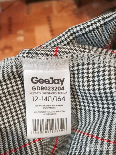 Платье 12-14 лет / xs