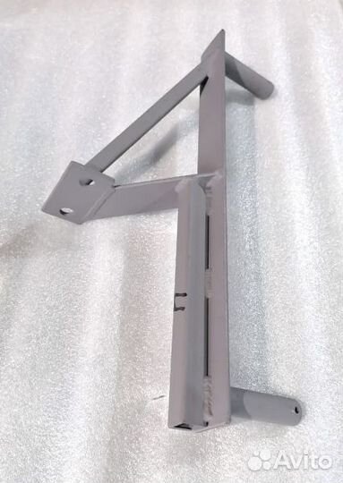 Кронштейн правый для опорных пневмо роликов прице