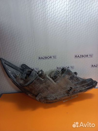Фара левая Hyundai Sonata 6 YF