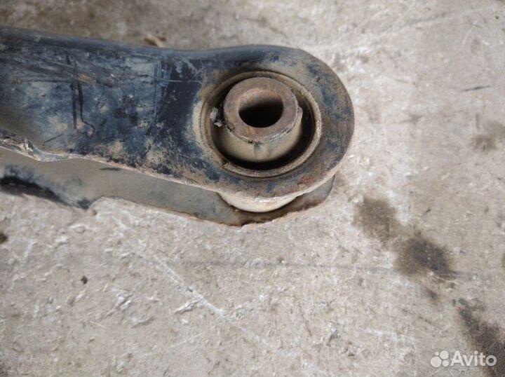 Рычаг задний левый Mitsubishi Lancer CX 2007-2017