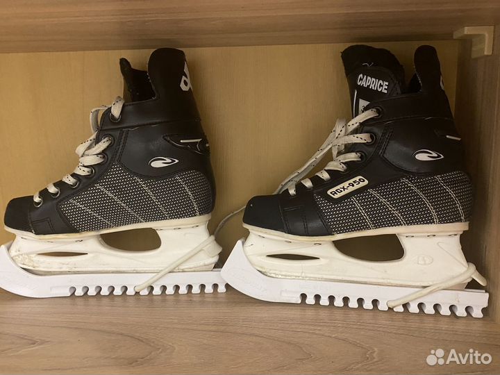 Коньки хоккейные 34 размер